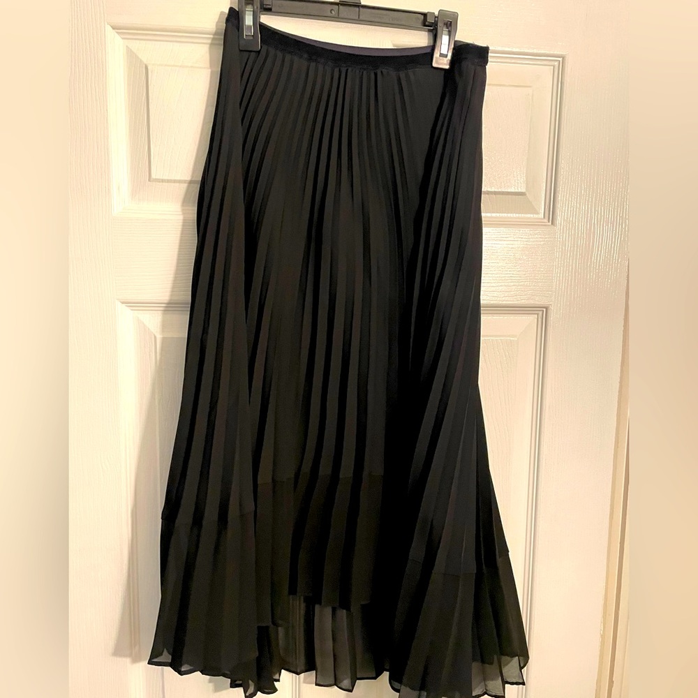 White House black market size zero